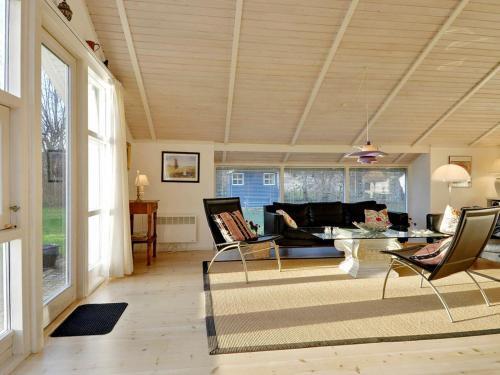 Three-bedroom Holiday Home In Brovst 35