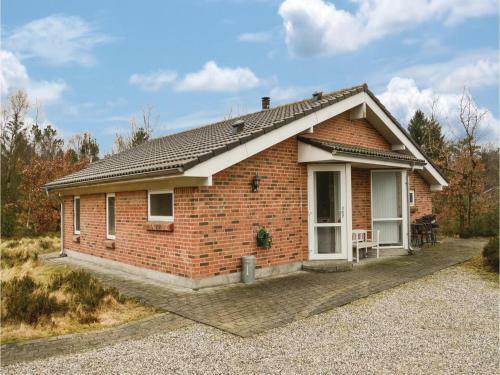 Three-bedroom Holiday Home In Herning