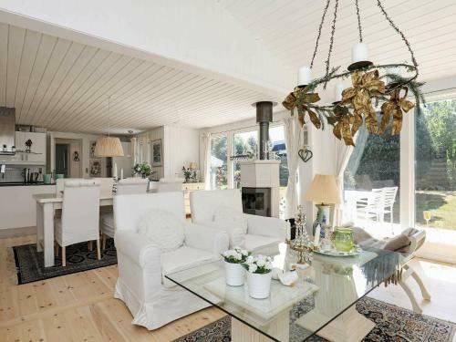 Holiday Home Hornb�k