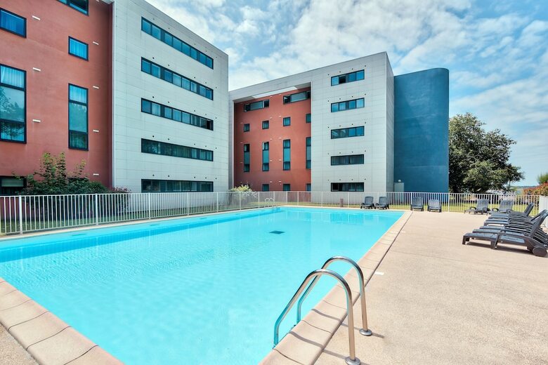 Hotel Zenitude H�tel-r�sidences Bordeaux A�roport M�rignac