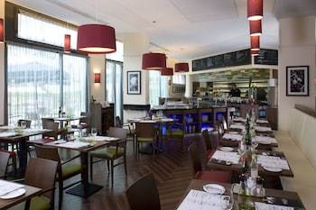 Hotel Courtyard By Marriott Paris Saint Denis
