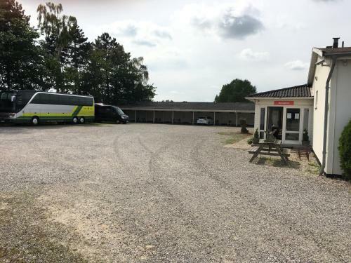 S�villa Motel