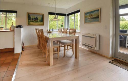 Three-bedroom Holiday Home In Middelfart