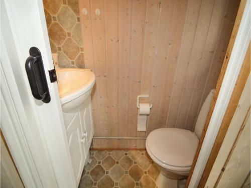 Four-bedroom Holiday Home In Stege