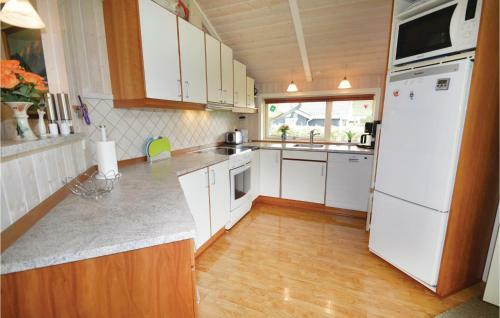 Four-bedroom Holiday Home In Stege