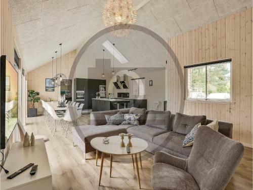 Nine-bedroom Holiday Home In Stege