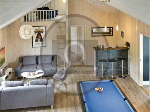 Nine-bedroom Holiday Home In Stege