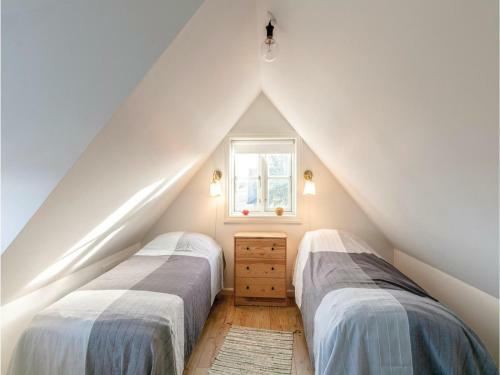 Three-bedroom Holiday Home In Svaneke