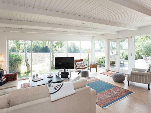 Three-bedroom Holiday Home In Vejby 8