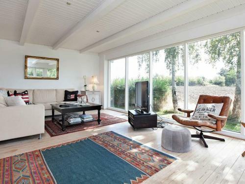 Three-bedroom Holiday Home In Vejby 8