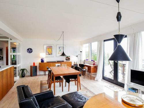 Three-bedroom Holiday Home In Vejby 11