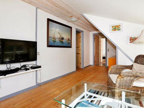 Five-bedroom Holiday Home In Vejby 2
