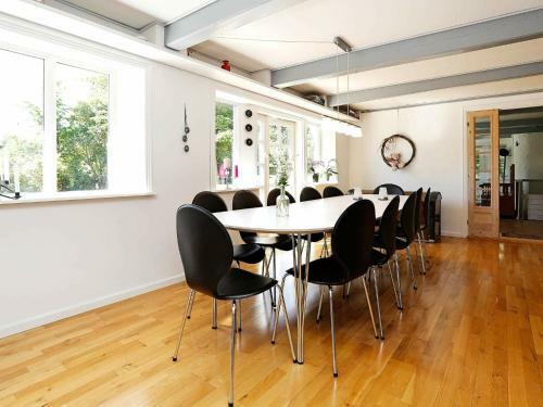 Five-bedroom Holiday Home In Vejby 2