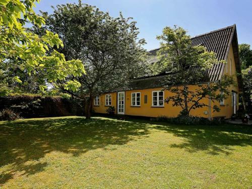 Five-bedroom Holiday Home In Vejby 2