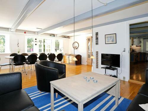 Five-bedroom Holiday Home In Vejby 2