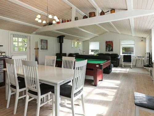 Two-bedroom Holiday Home In Blid� 1