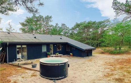 Three-bedroom Holiday Home In Nexo