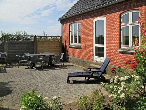 Holiday Home �r�sk�bing III