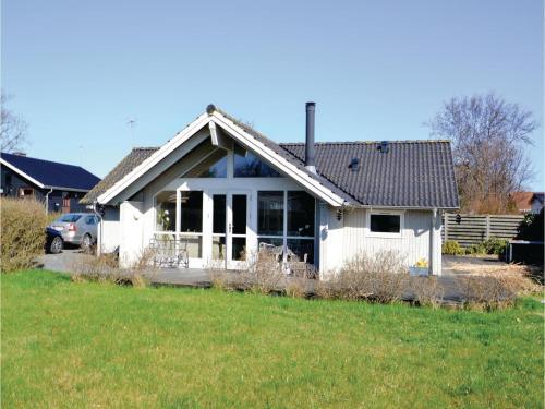 Three-bedroom Holiday Home In Hadsund