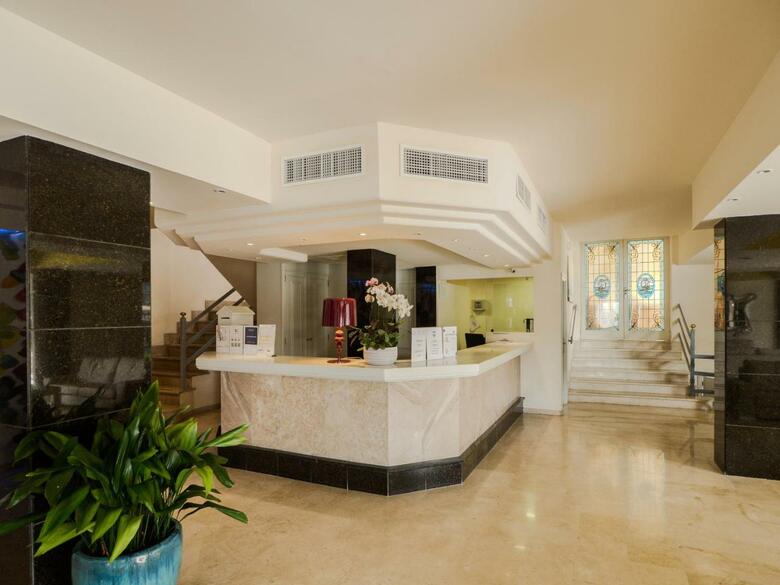 Hotel La Santa Maria