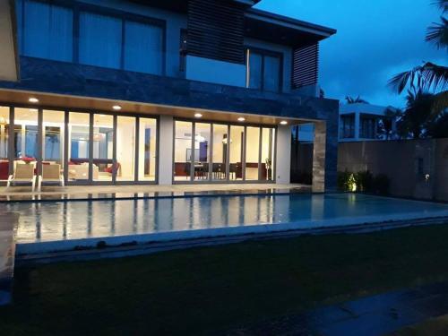 Villa Luxury Yatchs