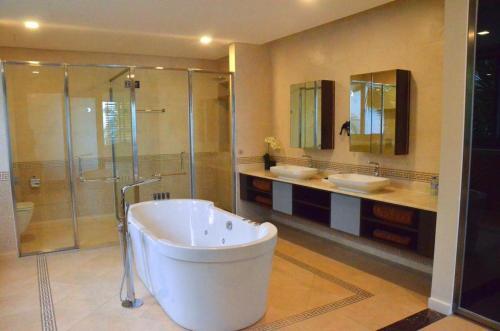Villa Luxury Yatchs