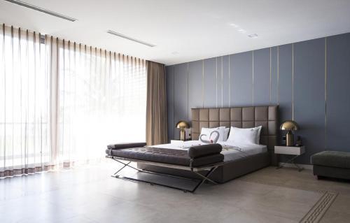 Villa Luxury Yatchs