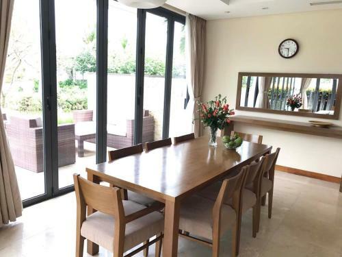 4 Bedroooms Villas