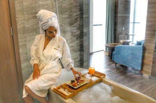 Haian Beach Hotel & Spa