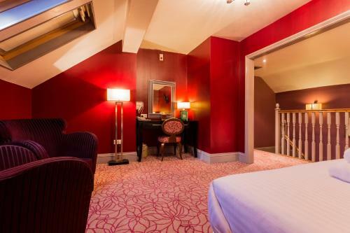 Gardens Hotel