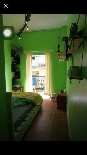 Mecsi House