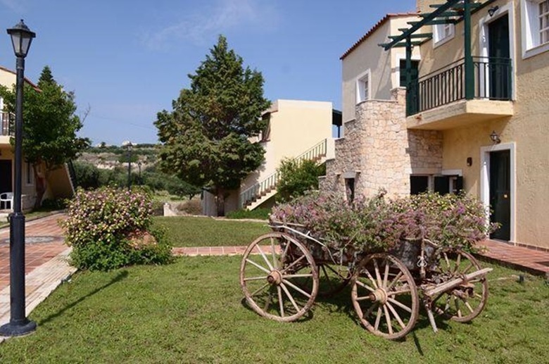 Hotel Porto Village