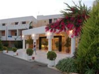 Anissa Beach And Village Hotel