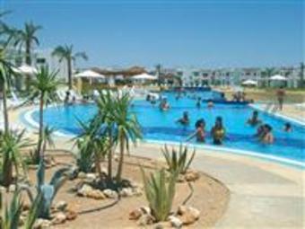 Hotel Continental Plaza Beach Resort