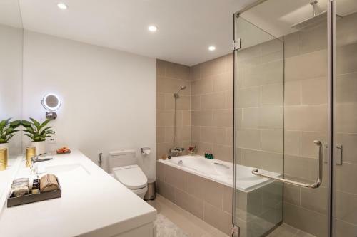 Apartamentos Somerset West Point Hanoi