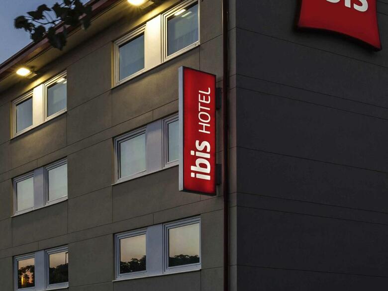Hotel Ibis Barcelona Cornell�
