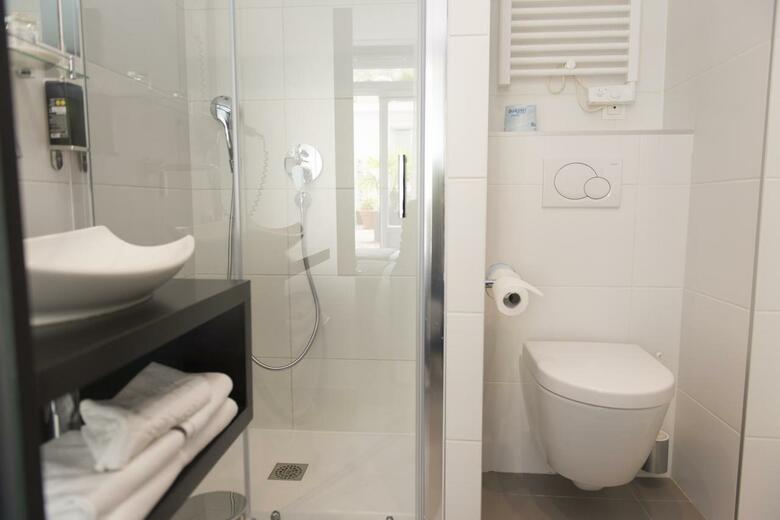 Comfort Hotel Nantes Astoria