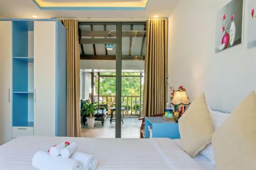 Hotel An Bang River Lake Villa
