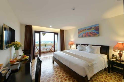 Hoi An River Green Boutique Hotel