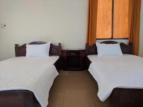 Hotel Kh�ch S?n ??ng Dao