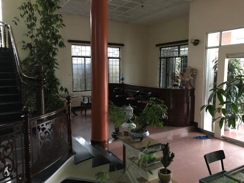 Hotel Kh�ch S?n ??ng Dao