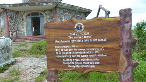 Bed & Breakfast Bach Ma Trekking Hillside Homestay