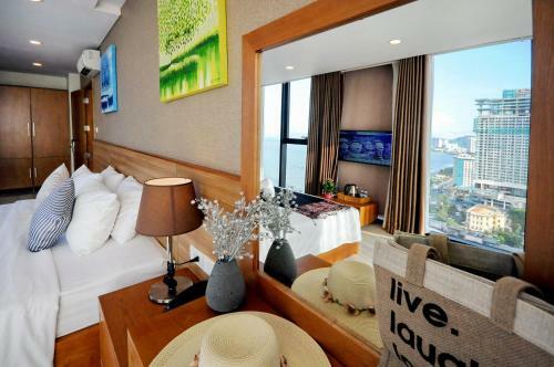 Holi Beach Hotel & Apartments