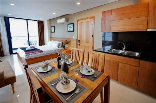 Holi Beach Hotel & Apartments
