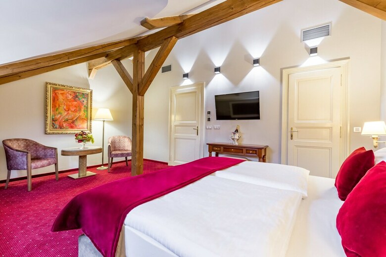 Hotel Caruso Prague
