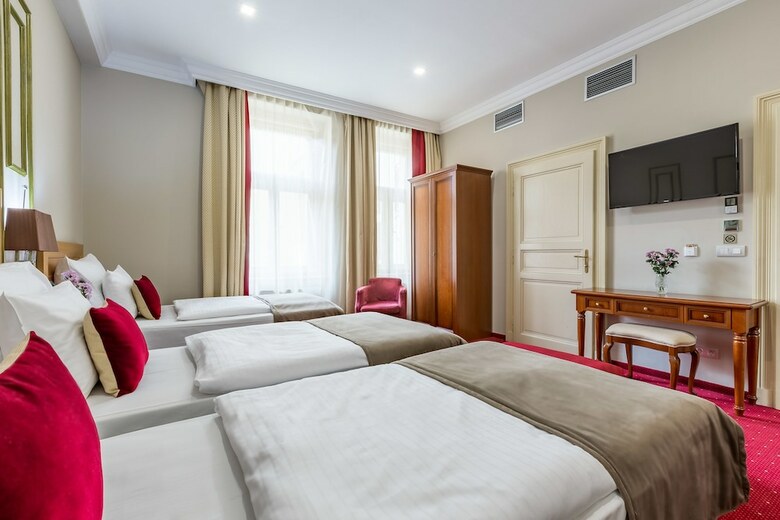 Hotel Caruso Prague
