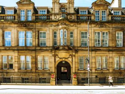 Hotel Leopold