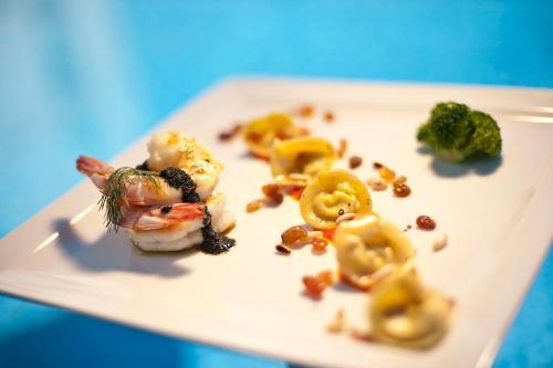 Stella Di Mare Beach Hotel And Spa
