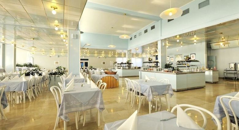 Hotel Plavi Porec