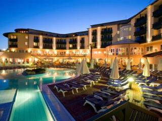 Lotus Therme Hotel &amp; Spa